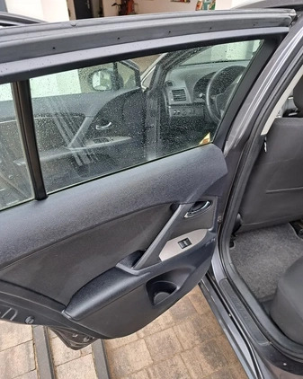 Toyota Avensis cena 16800 przebieg: 323300, rok produkcji 2009 z Ząbki małe 106